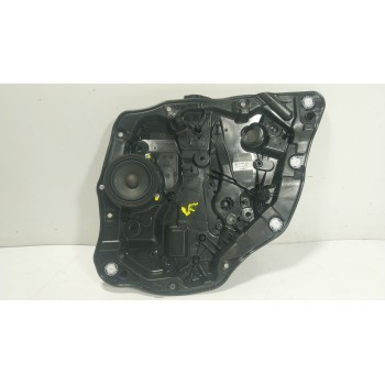 ELEVALUNAS TRASERO DERECHO 51358498856 743223616 