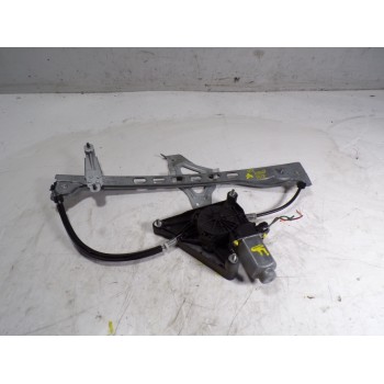 ELEVALUNAS DELANTERO DERECHO B000848280 