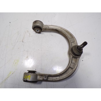 BRAZO SUSPENSION SUPERIOR DELANTERO DERECHO A2513300807 