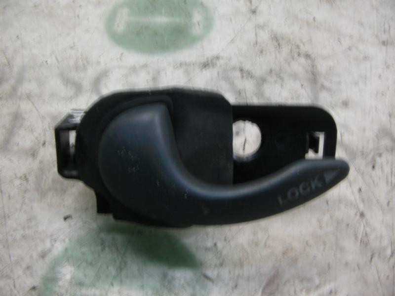 Recambio de maneta interior delantera izquierda para fiat doblo (119) 1.9 d active (05.2004) referencia OEM IAM   