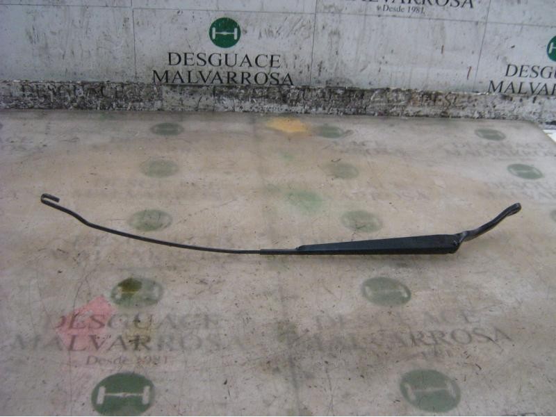 Recambio de brazo limpia delantero derecho para ford fiesta (cbk) fun referencia OEM IAM   