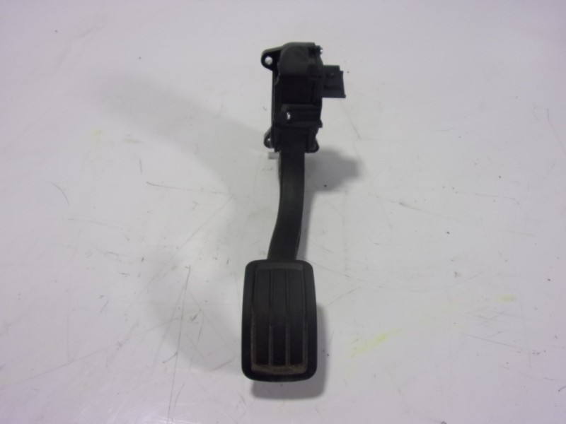Recambio de potenciometro pedal para citroën c4 picasso 1.6 blue-hdi fap referencia OEM IAM 9674829780 9674829780 0280755269