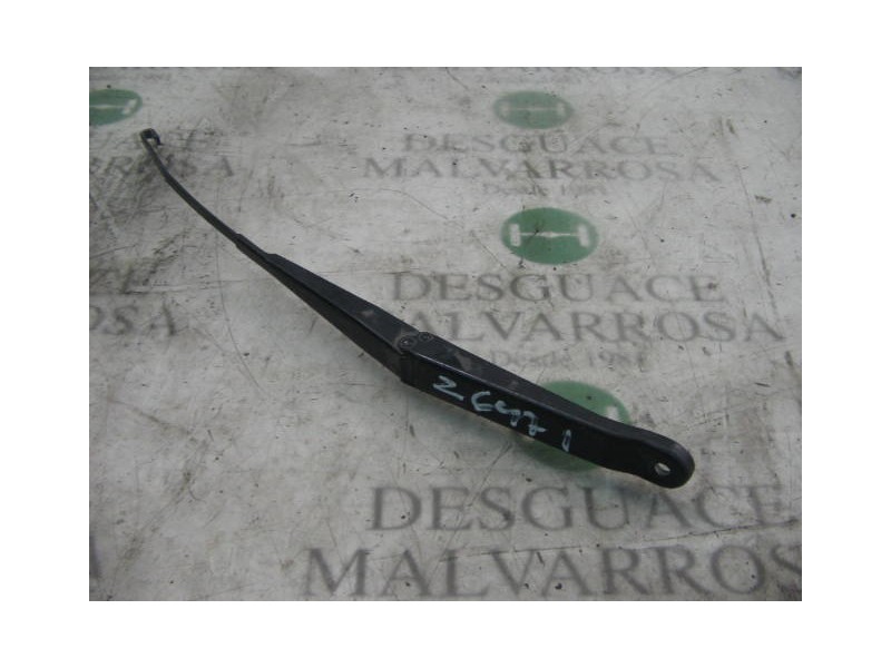 Recambio de brazo limpia delantero izquierdo para fiat doblo (119) 1.9 d elx referencia OEM IAM   