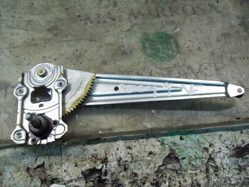 Recambio de elevalunas trasero derecho para toyota yaris (ncp1/nlp1/scp1) 1.0 linea sol referencia OEM IAM   