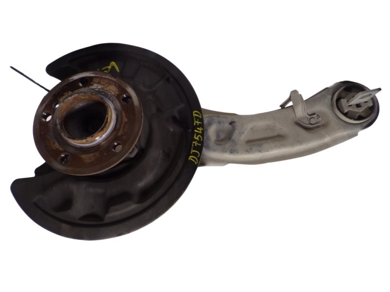 Recambio de mangueta trasera derecha para mercedes-benz clase a (w176) 2.1 cdi cat referencia OEM IAM A2463503641 A2464230520 