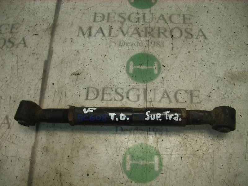 Recambio de brazo suspension superior trasero derecho para land rover freelander (ln) e targa referencia OEM IAM   