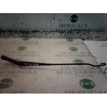 BRAZO LIMPIA DELANTERO DERECHO 