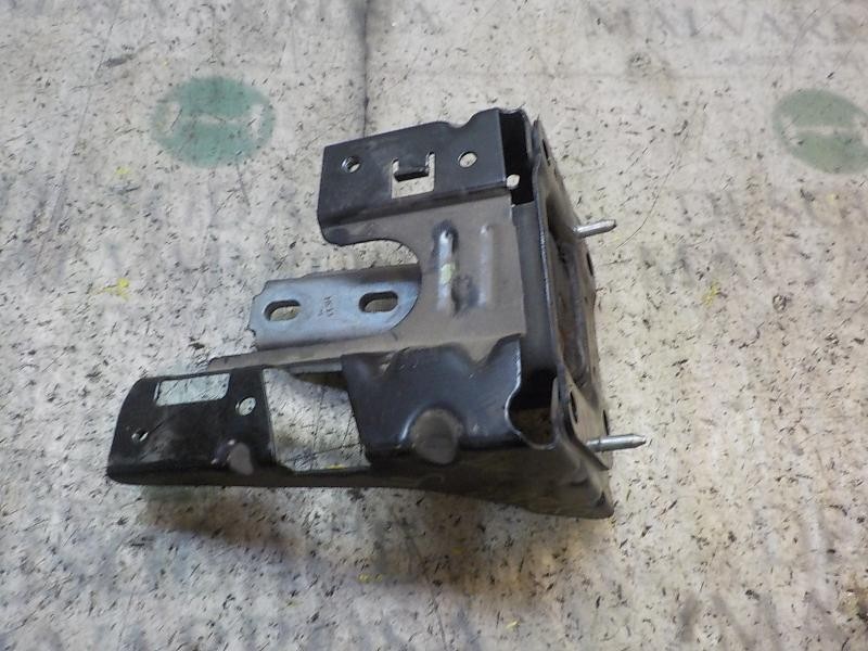 Recambio de soporte cambio para peugeot 207 1.6 16v hdi referencia OEM IAM   
