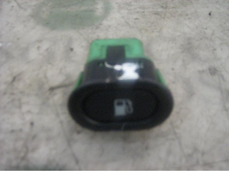 Recambio de modulo electronico para saab 9-5 berlina 2.0 t vector referencia OEM IAM   