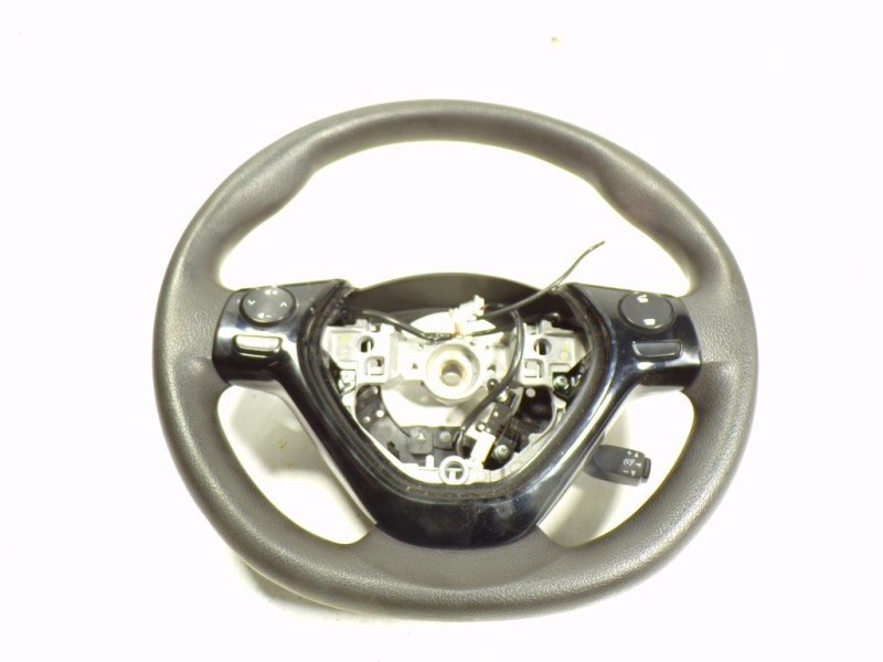 Recambio de volante para peugeot 108 1.2 12v vti referencia OEM IAM B0007577ZD 451000H050 UY4273J222383