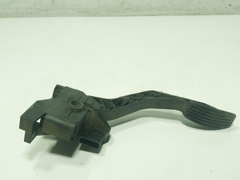 Recambio de potenciometro pedal para iveco daily vi furgoneta 33s15, 35s15, 35c15 referencia OEM IAM 5801333490 5801333490 