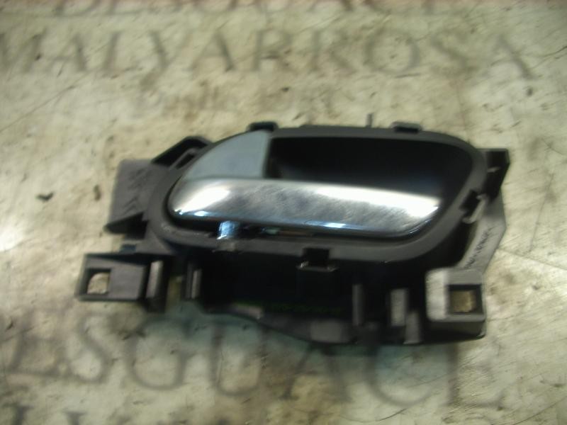 Recambio de maneta interior trasera izquierda para peugeot 207 confort referencia OEM IAM   
