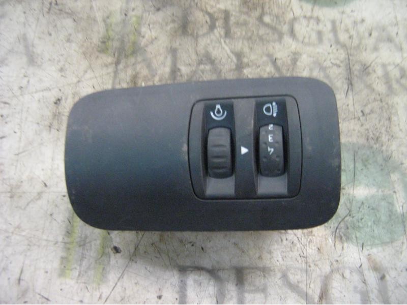 Recambio de modulo electronico para renault megane ii classic berlina confort authentique referencia OEM IAM   