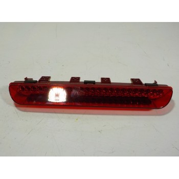 PILOTO TRASERO CENTRAL 927003W100 