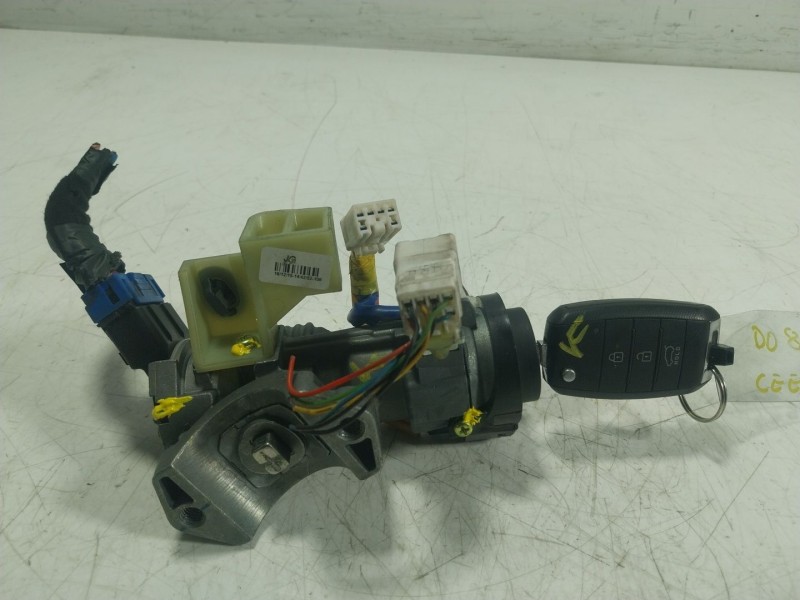 Recambio de antirrobo para kia cee´d (jd) 1.4 crdi 90 referencia OEM IAM 819103X000  81900A2C00