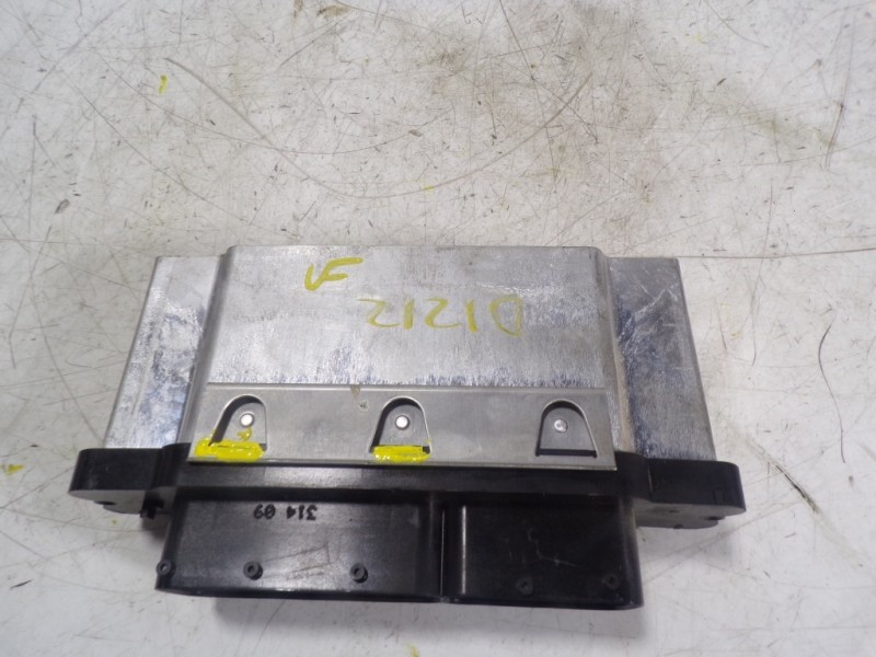 Recambio de centralita motor uce para volkswagen polo 1.0 referencia OEM IAM 04C906057AP2G0 04C907309BE 0261S17622