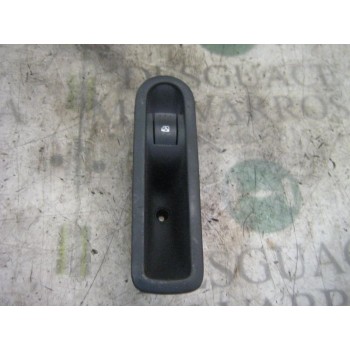 MANDO ELEVALUNAS DELANTERO DERECHO 