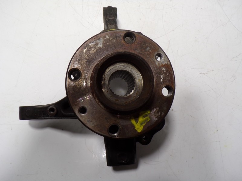 Recambio de mangueta delantera derecha para fiat fiorino 1.3 16v m-jet cat referencia OEM IAM 52044709  