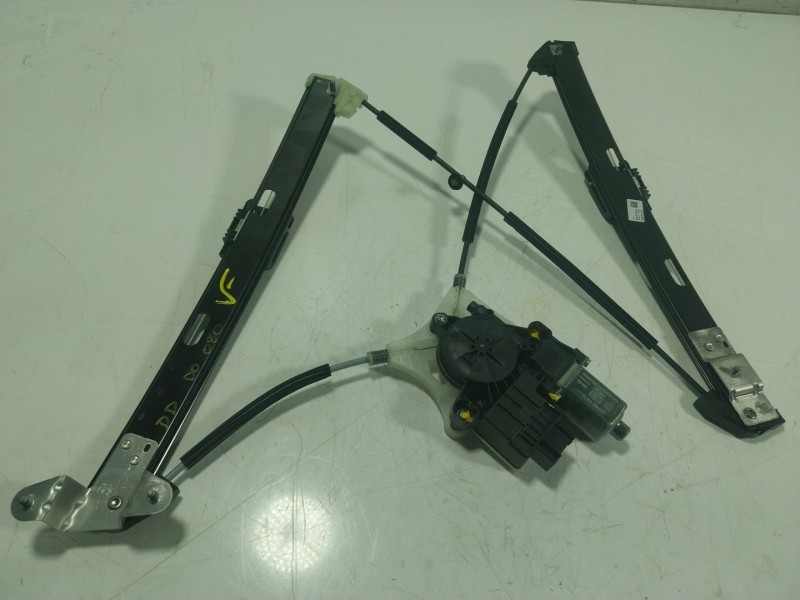 Recambio de elevalunas delantero derecho para volkswagen polo vi (aw1, bz1, ae1) 1.0 tsi referencia OEM IAM 2G4837462C 2G4837462