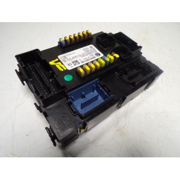 CAJA RELES / FUSIBLES 52133712 00521337120 
