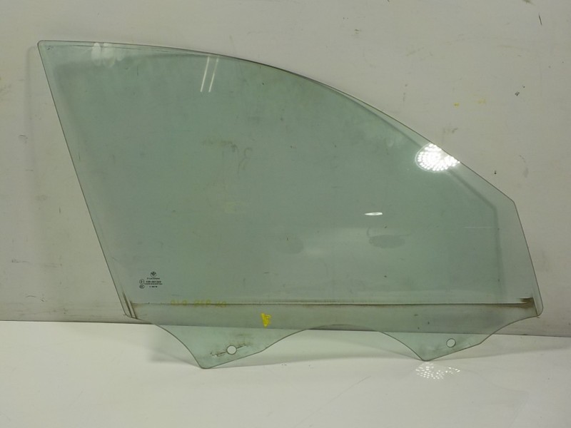 Recambio de cristal puerta delantero derecho para bmw serie 3 touring (e91) 2.0 turbodiesel cat referencia OEM IAM 51337060264  