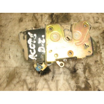 CERRADURA PUERTA DELANTERA IZQUIERDA 