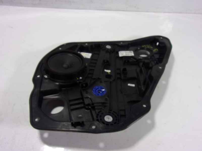 Recambio de elevalunas trasero derecho para kia ceed 1.6 crdi cat referencia OEM IAM 83481J7000 83480J7000 