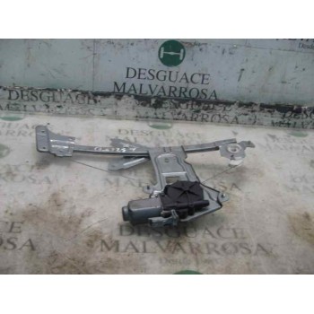 ELEVALUNAS TRASERO DERECHO 