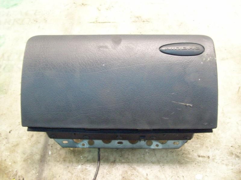 Recambio de airbag delantero derecho para volkswagen polo berlina (6n1) referencia OEM IAM   