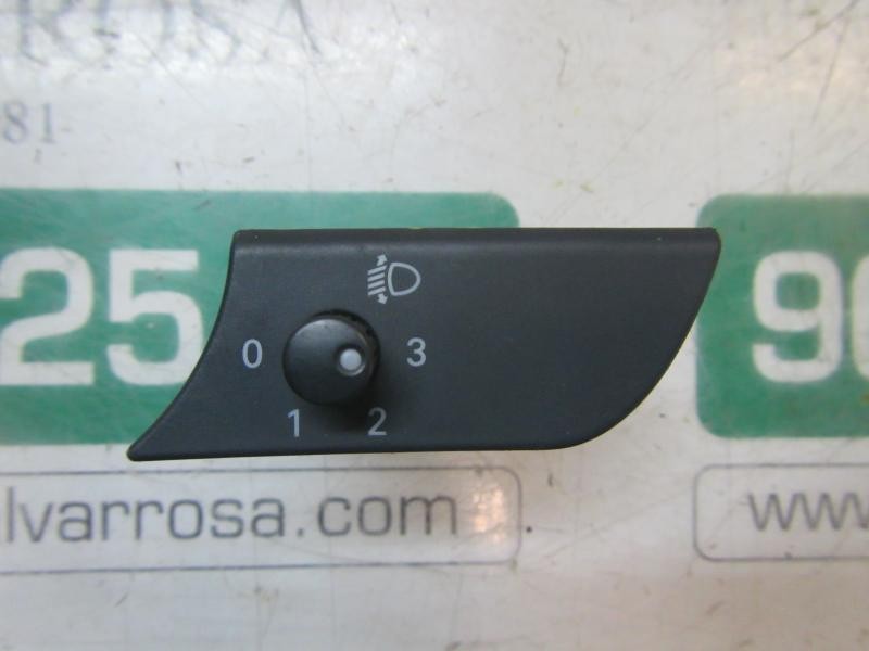 Recambio de modulo electronico para audi a4 avant (8e) 3.0 v6 24v tdi referencia OEM IAM 8E19190945PR  