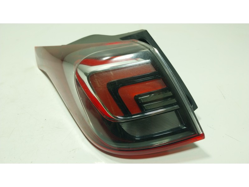 Recambio de piloto trasero izquierdo para opel crossland x / crossland (p17, p2qo) 1.2 (75) referencia OEM IAM 39137521  