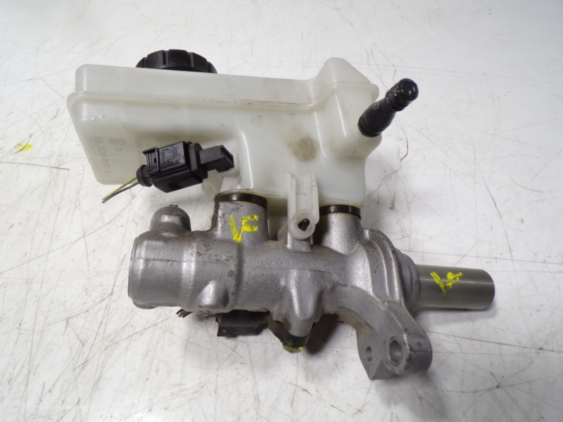 Recambio de bomba freno para skoda octavia combi (nx5) 2.0 tdi referencia OEM IAM 5Q1614019QREP 5Q1611301D 