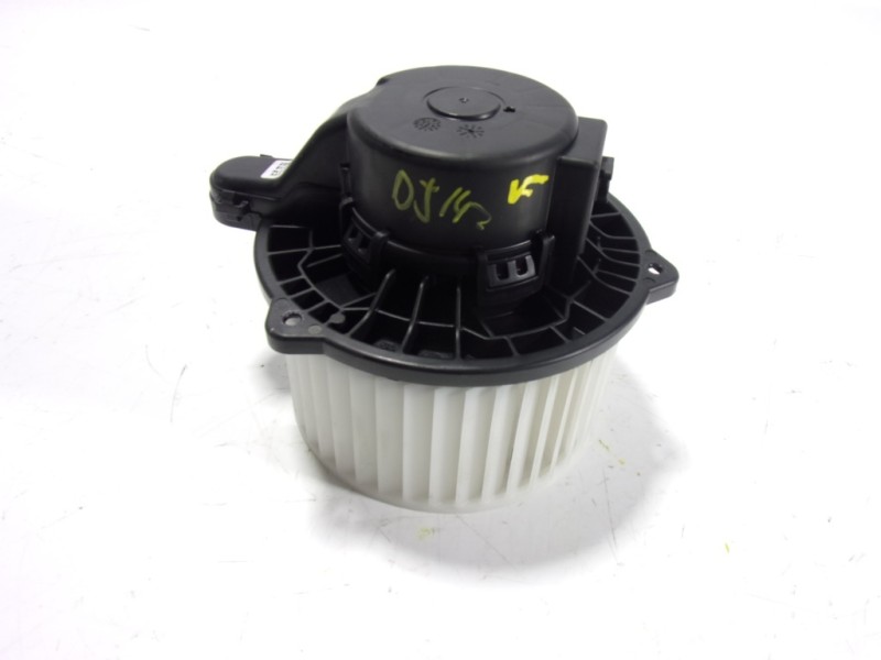 Recambio de motor calefaccion para kia ceed 1.6 crdi cat referencia OEM IAM 97113J7000 D8051181218 D8051181218