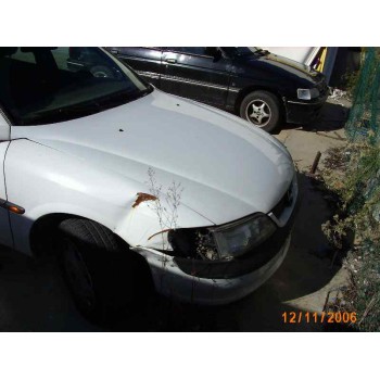 OPEL VECTRA B BERLINA