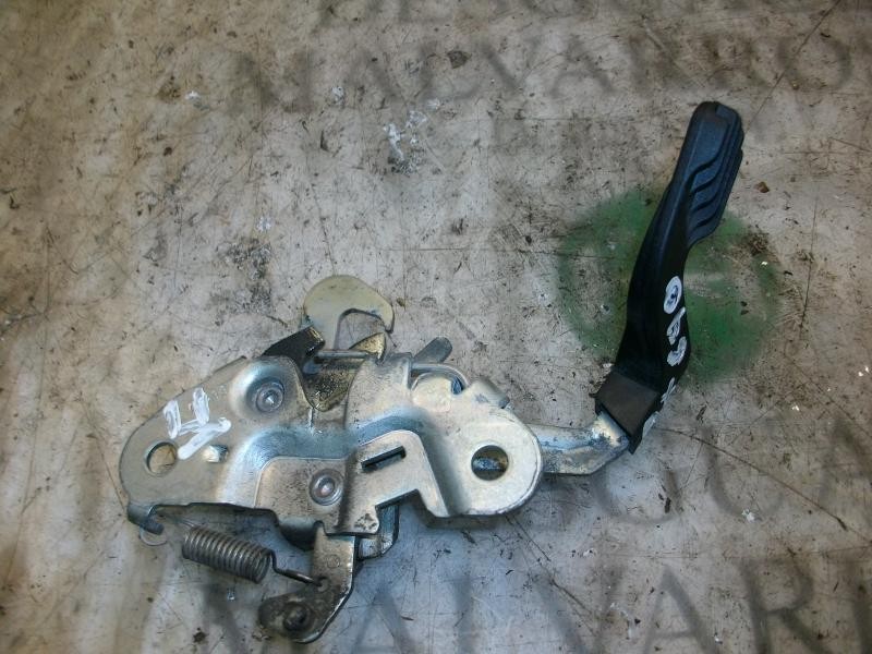 Recambio de cerradura capot para peugeot 207 xt referencia OEM IAM   