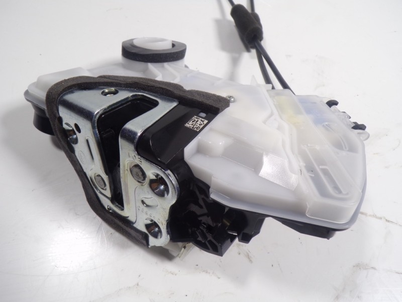 Recambio de cerradura puerta delantera izquierda para toyota rav4 hybrid fwd referencia OEM IAM 6931242090 A801118115 A801118115