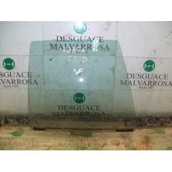 CRISTAL PUERTA TRASERO DERECHO 