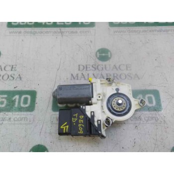 MOTOR ELEVALUNAS TRASERO DERECHO 