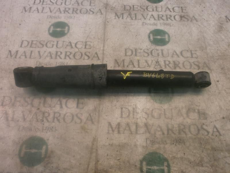 Recambio de amortiguador trasero derecho para opel vivaro combi 2.7t corto referencia OEM IAM   