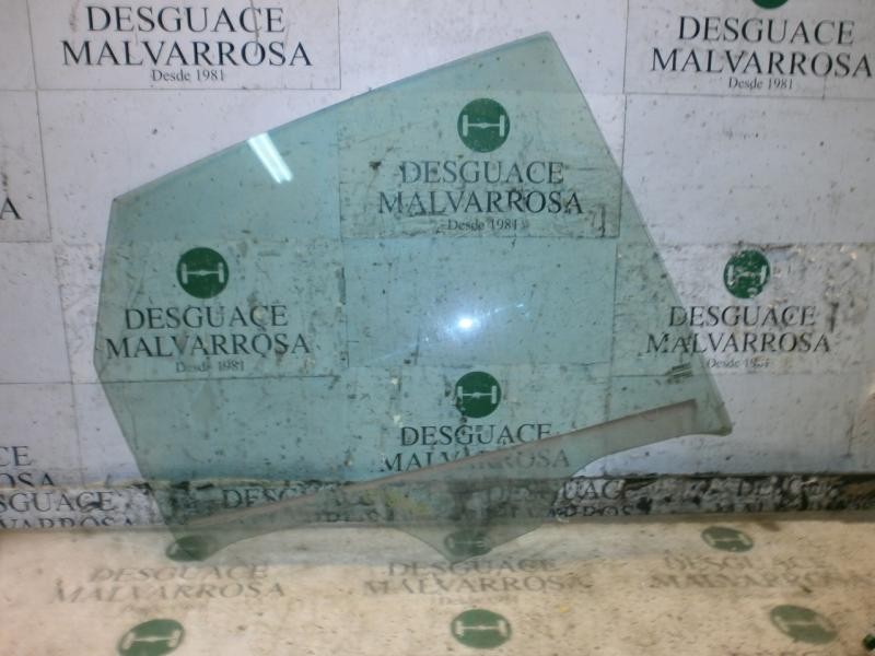 Recambio de cristal puerta trasero derecho para renault scenic ii grand dynamique referencia OEM IAM   