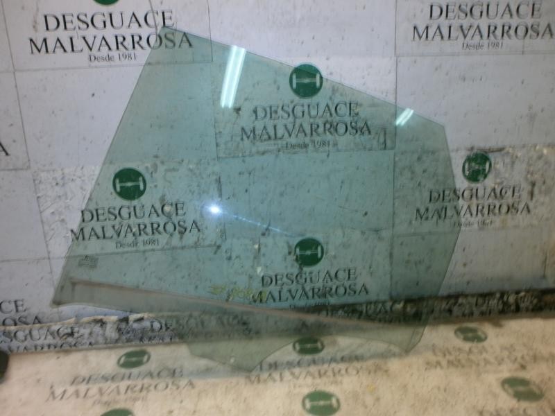 Recambio de cristal puerta trasero izquierdo para renault scenic ii grand dynamique referencia OEM IAM   
