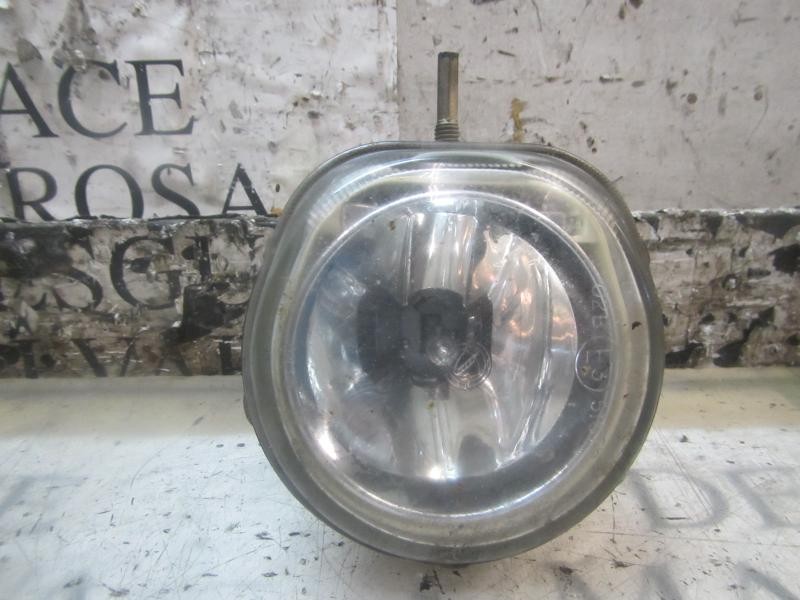 Recambio de faro antiniebla izquierdo para fiat brava (182) 1.6 16v cat referencia OEM IAM   