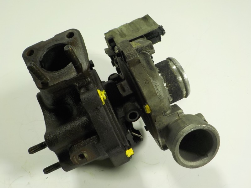 Recambio de turbocompresor para dodge nitro se red hot referencia OEM IAM  35242126F 