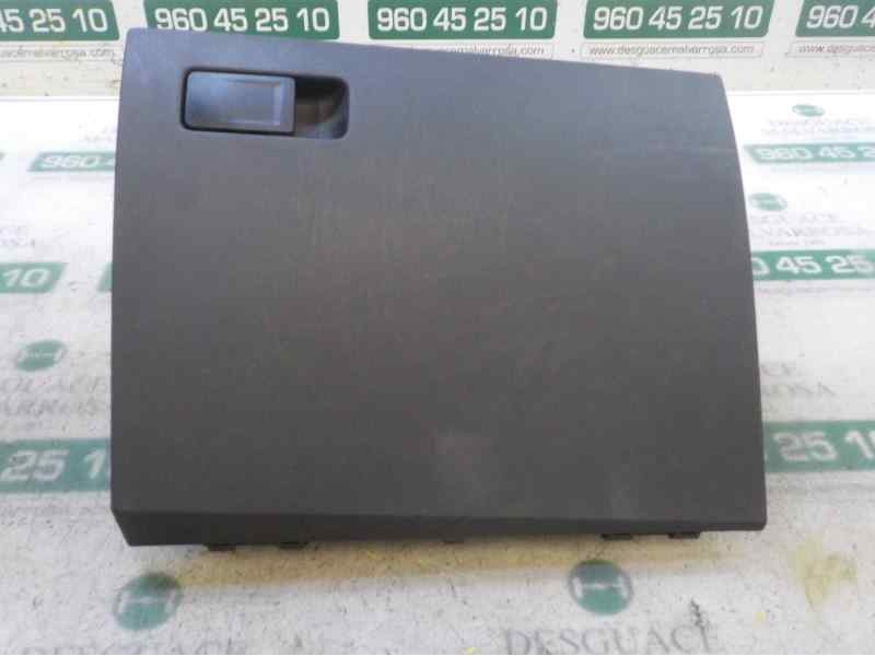 Recambio de guantera para volkswagen polo sport referencia OEM IAM 2G1857097G82V  