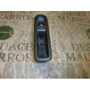 MANDO ELEVALUNAS TRASERO DERECHO 