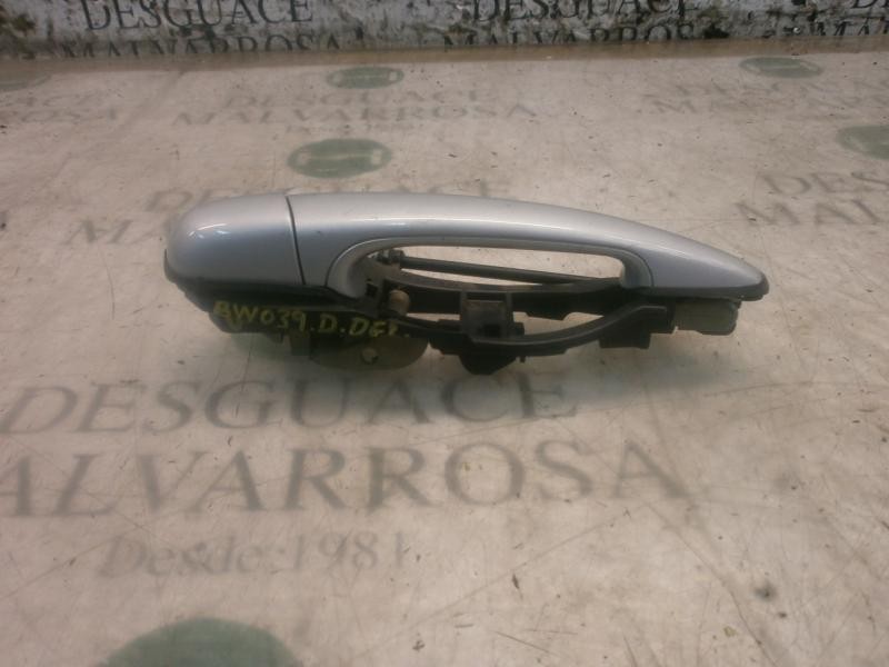 Recambio de maneta exterior delantera derecha para bmw serie 3 berlina (e46) 320d referencia OEM IAM 51217002272  