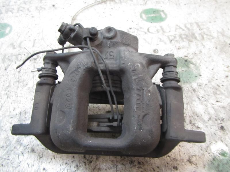 Recambio de pinza freno delantera derecha para peugeot 407 sw 2.0 16v hdi fap referencia OEM IAM   