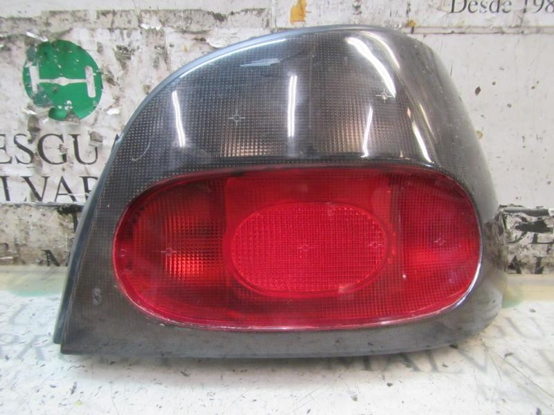 Recambio de piloto trasero derecho para renault megane i berlina hatchback (ba0) 1.6 referencia OEM IAM   