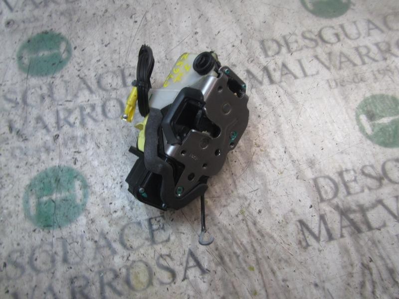 Recambio de cerradura puerta trasera izquierda para chevrolet cruze hatchback 1.6 cat referencia OEM IAM 13579557 13578244 