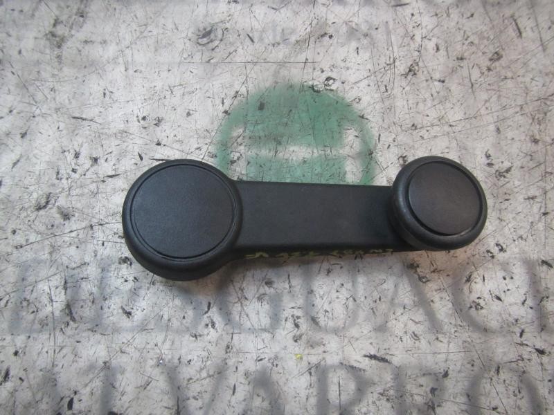 Recambio de maneta elevalunas trasera izquierda para ford c-max titanium referencia OEM IAM 1682662  